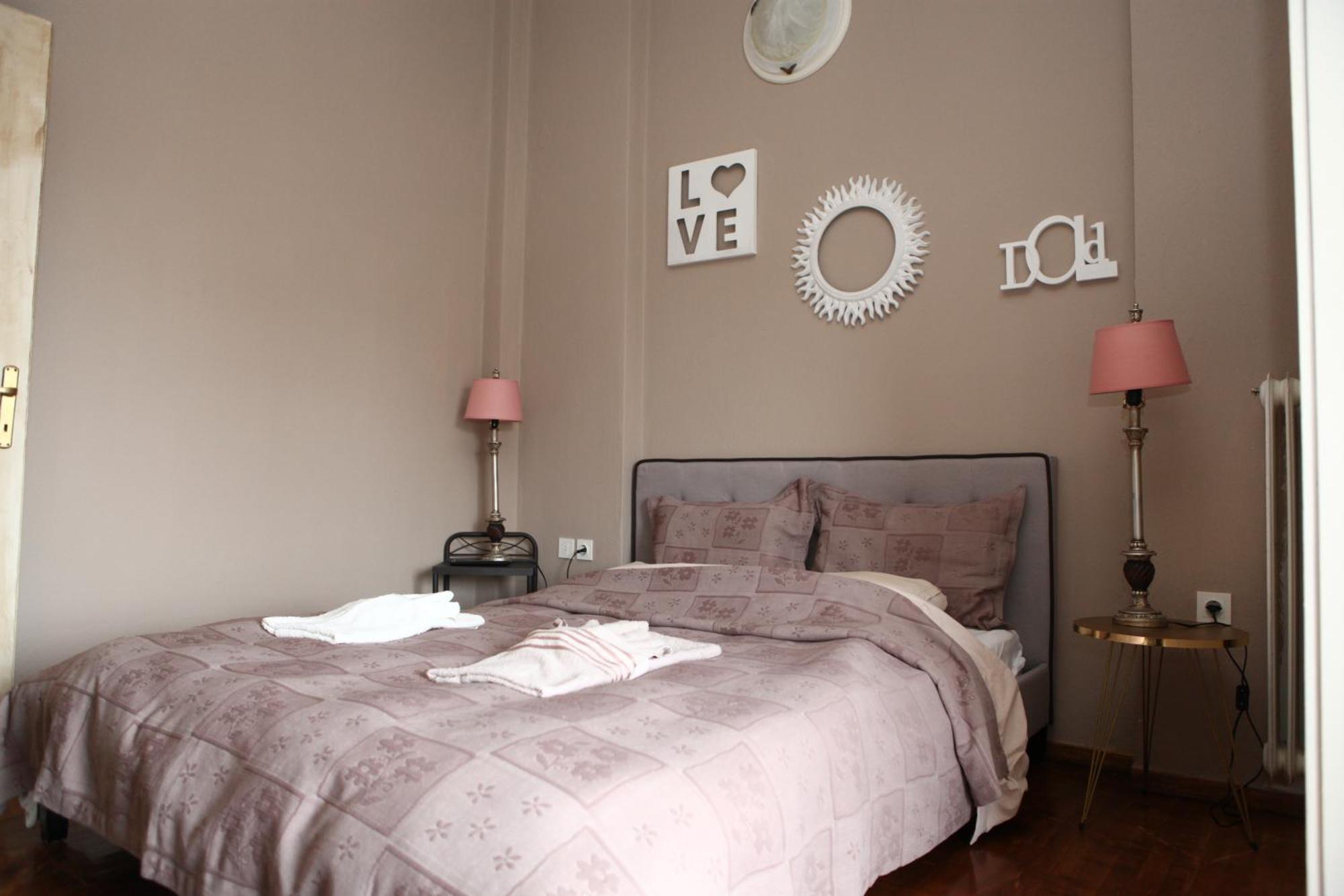 Romilias Apartment Chrysoupolis Bagian luar foto