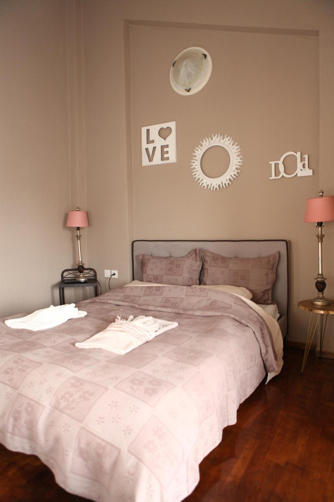 Romilias Apartment Chrysoupolis Bagian luar foto