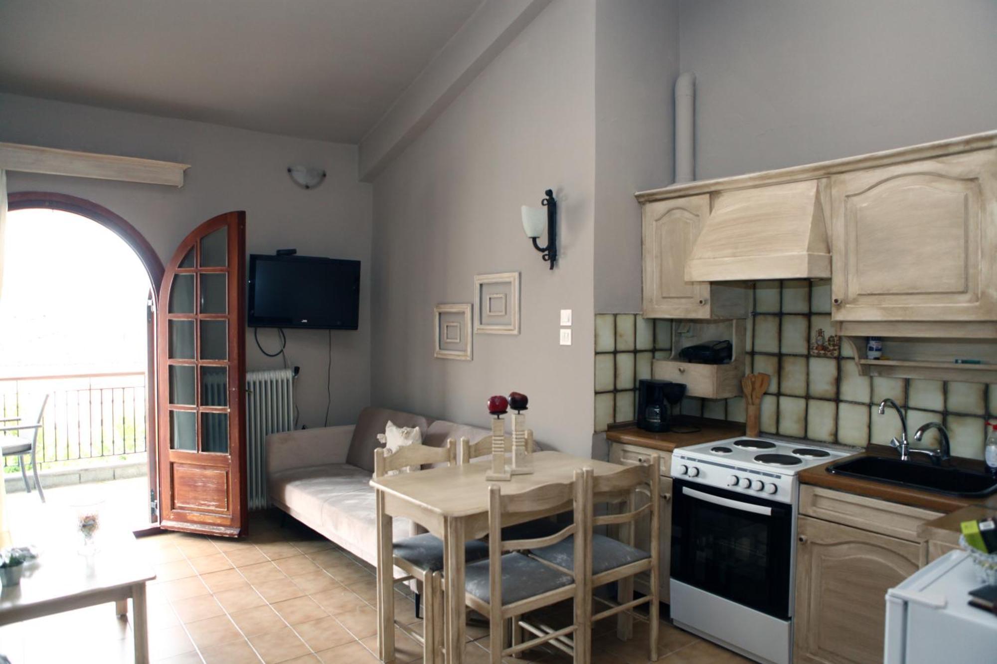 Romilias Apartment Chrysoupolis Bagian luar foto